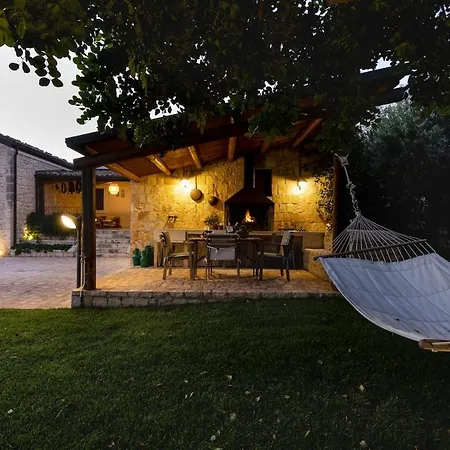 Villa Casa Natia - Isulatravel