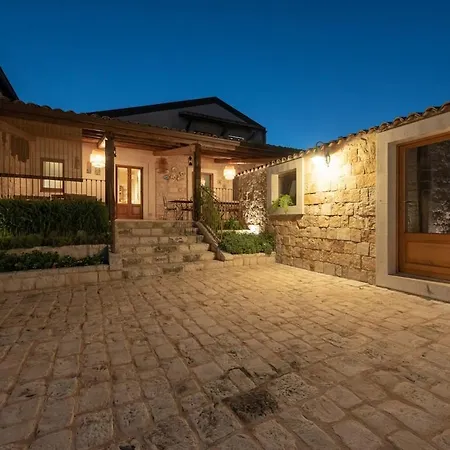 Villa Casa Natia - Isulatravel *